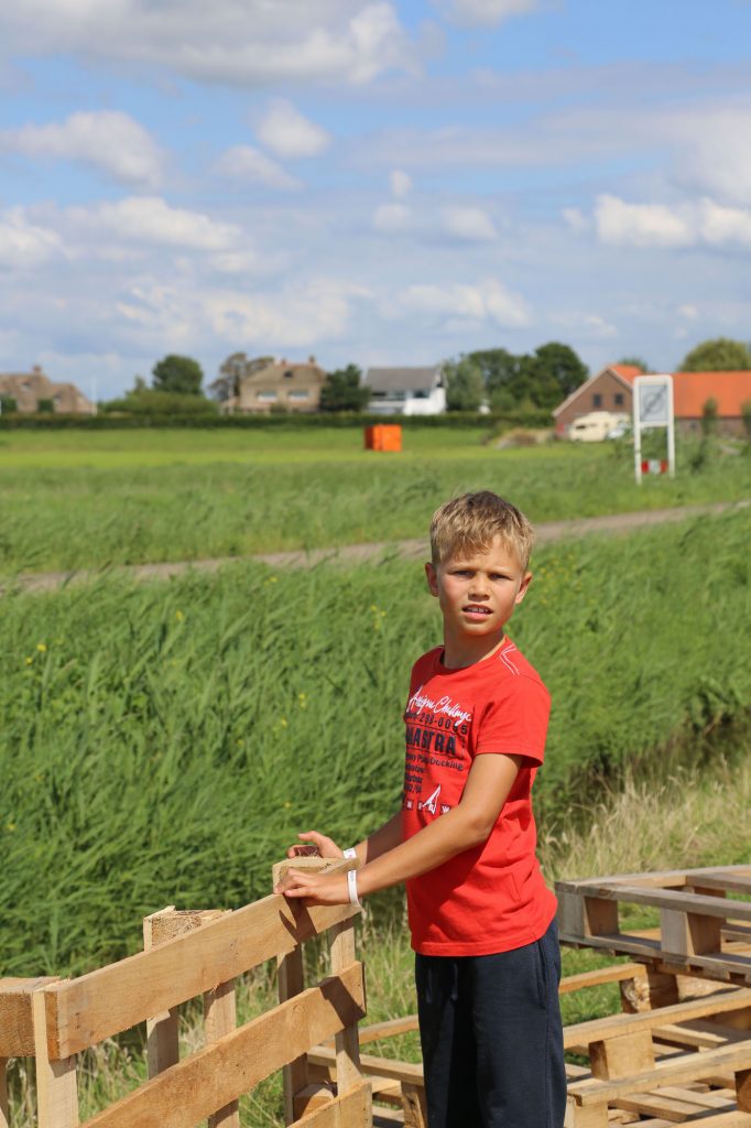 Woutjebrugge-huttenbouw